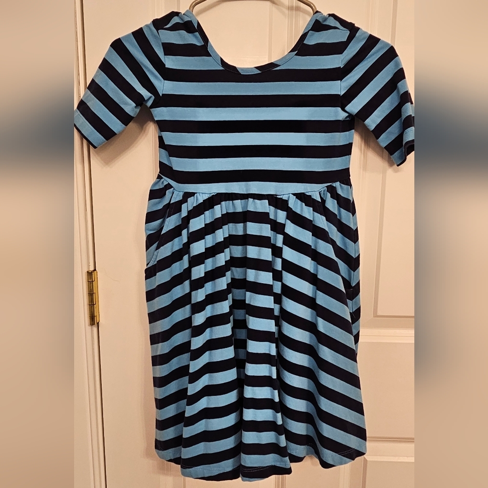 Hanna Andersson girls dress Size 120